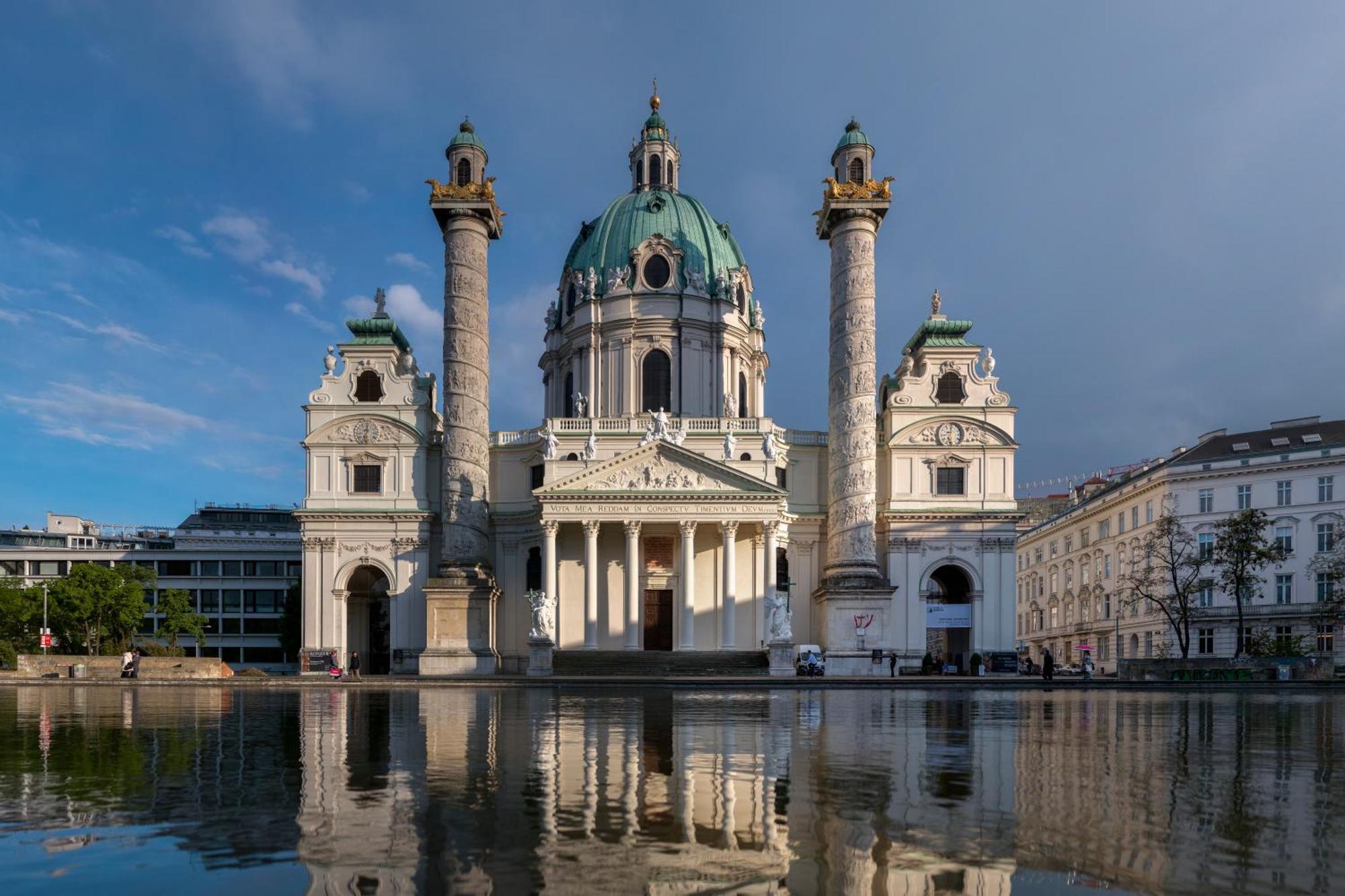 Central Stephansdom Apartment I Netflix I Self Check In Vienna Exterior photo